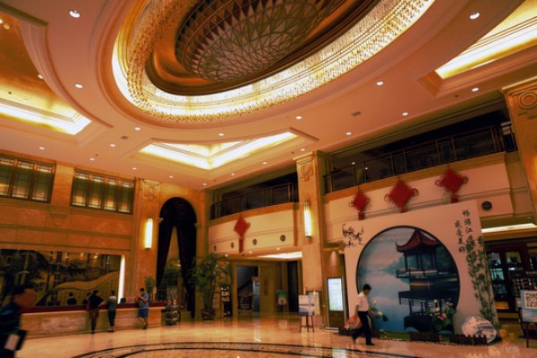 重庆按摩师：给你带来温暖与舒缓的温柔之手